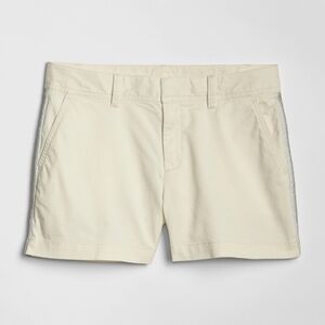 20 - GAP | 3" City Shorts with Embroidered Details